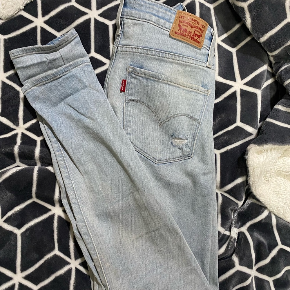 Levi’s 721 high waste jeans